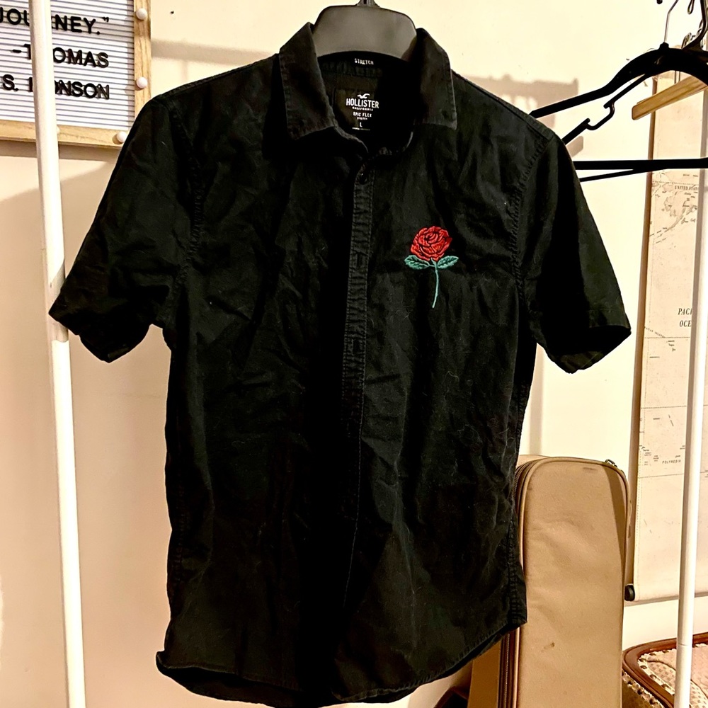 Hollister Button-up shirt (Men’s)